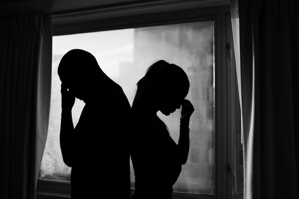 7 Signs You’re Outgrowing Someone