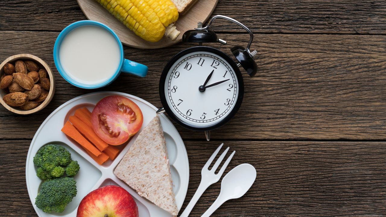 The Science Behind Meal Timing for Weight Loss